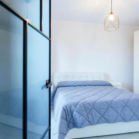 Apartment Comodo A Mirafiori - Santorelli *