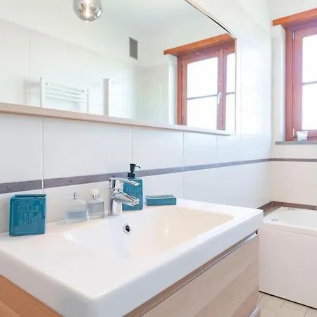 Comodo A Mirafiori - Santorelli