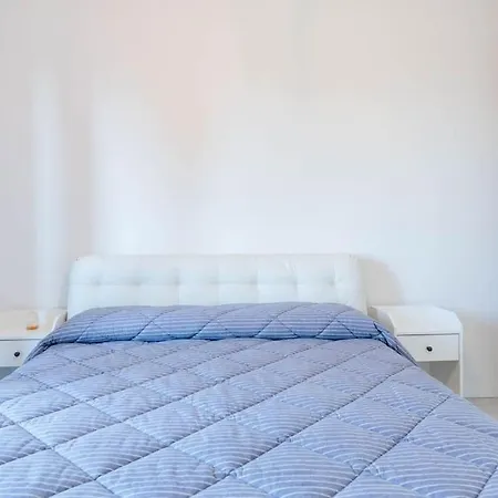 Comodo A Mirafiori - Santorelli Appartement