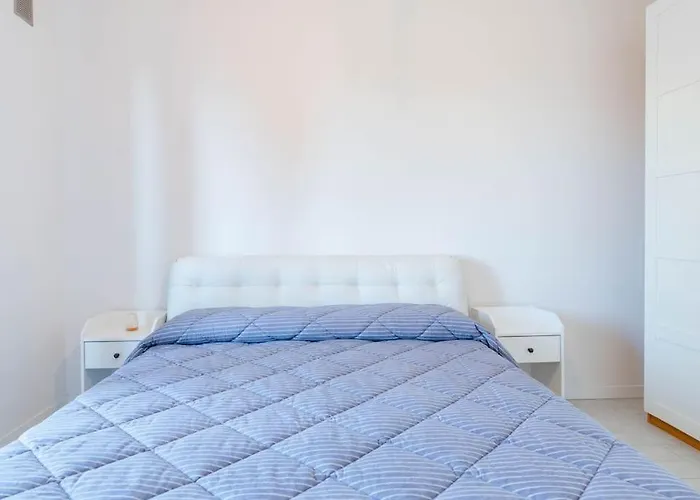 Comodo A Mirafiori - Santorelli Apartment